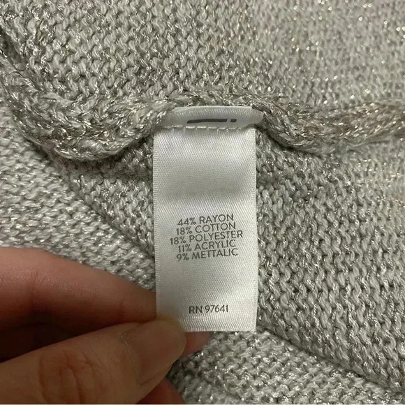 J. Jill Metallic Threads Crewneck Sweater Size Medium Long Sleeves Casual - Picture 8 of 9